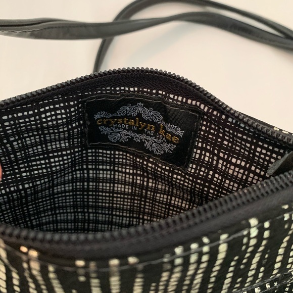 NWOT Designer Cross-Body - Picture 3 of 4